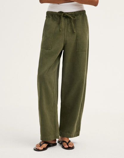 Madewell Pull-On Barrel-Leg Utility Pants in Airy Denim