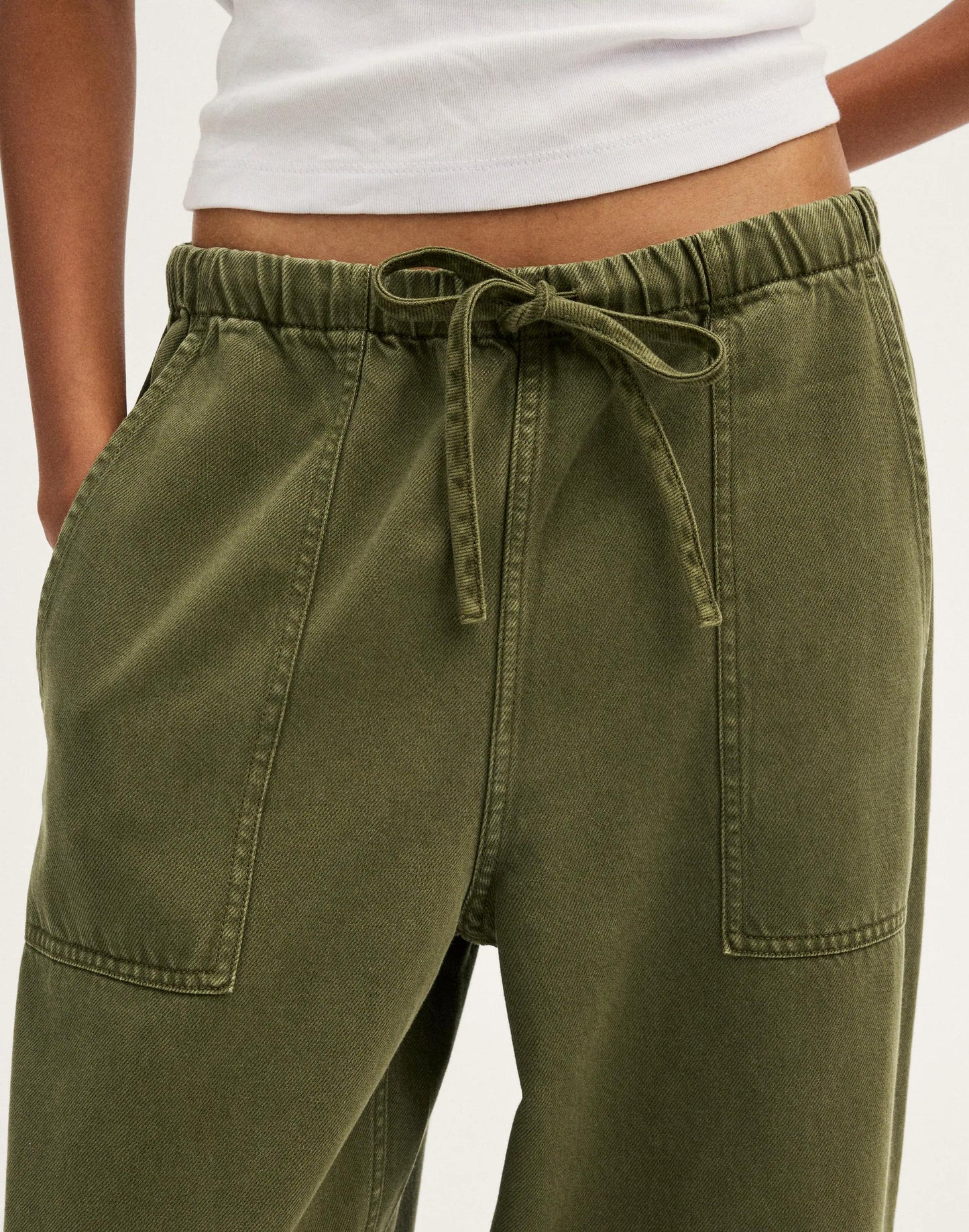 Madewell Pull-On Barrel-Leg Utility Pants in Airy Denim
