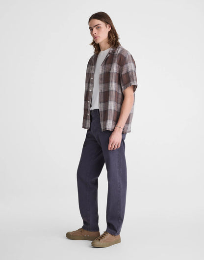 Madewell Relaxed Taper Jeans in Summerweight Denim