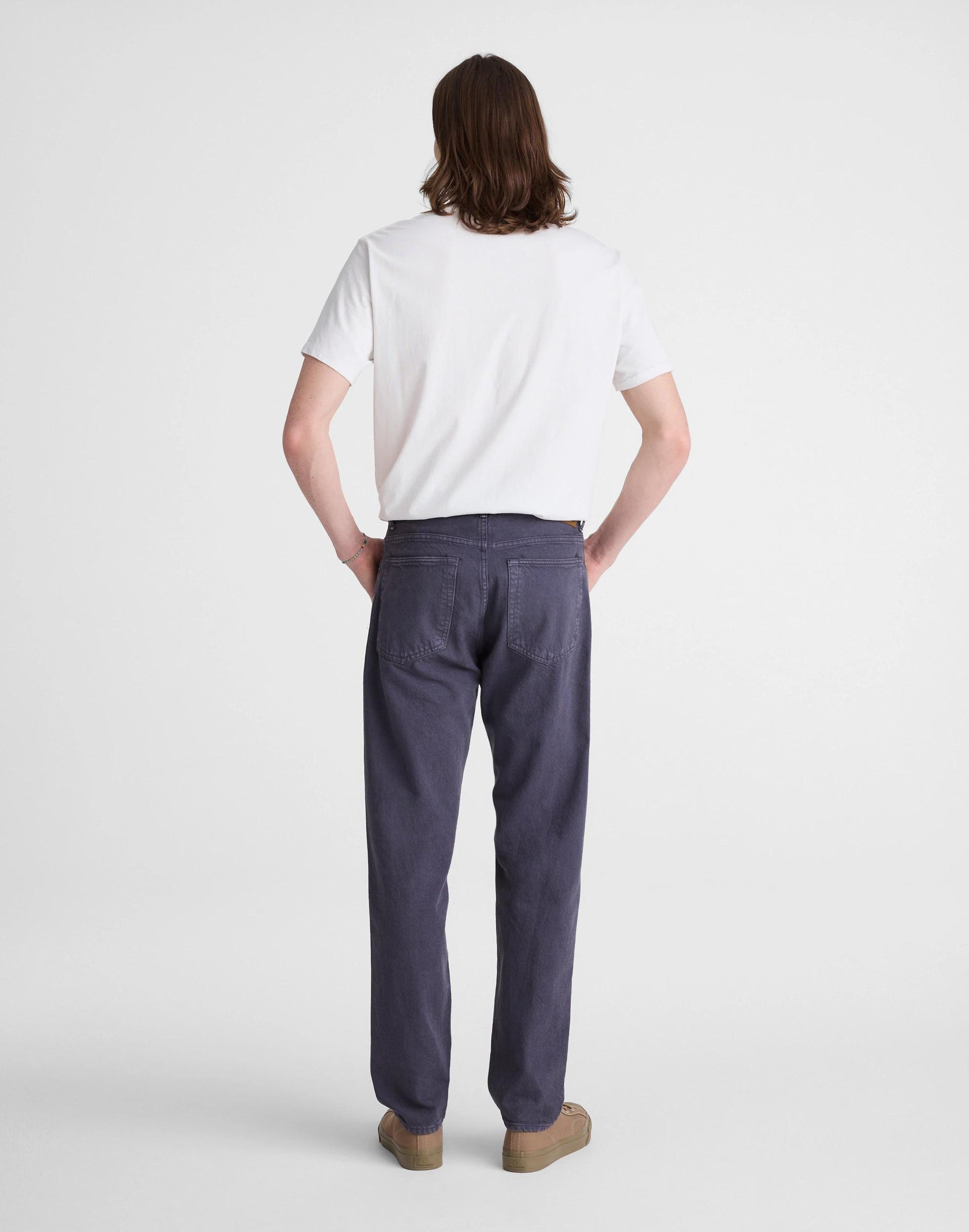 Madewell Relaxed Taper Jeans in Summerweight Denim