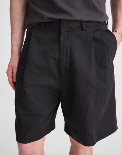 Madewell Double-Pleated Shorts in Meridian Linen Blend