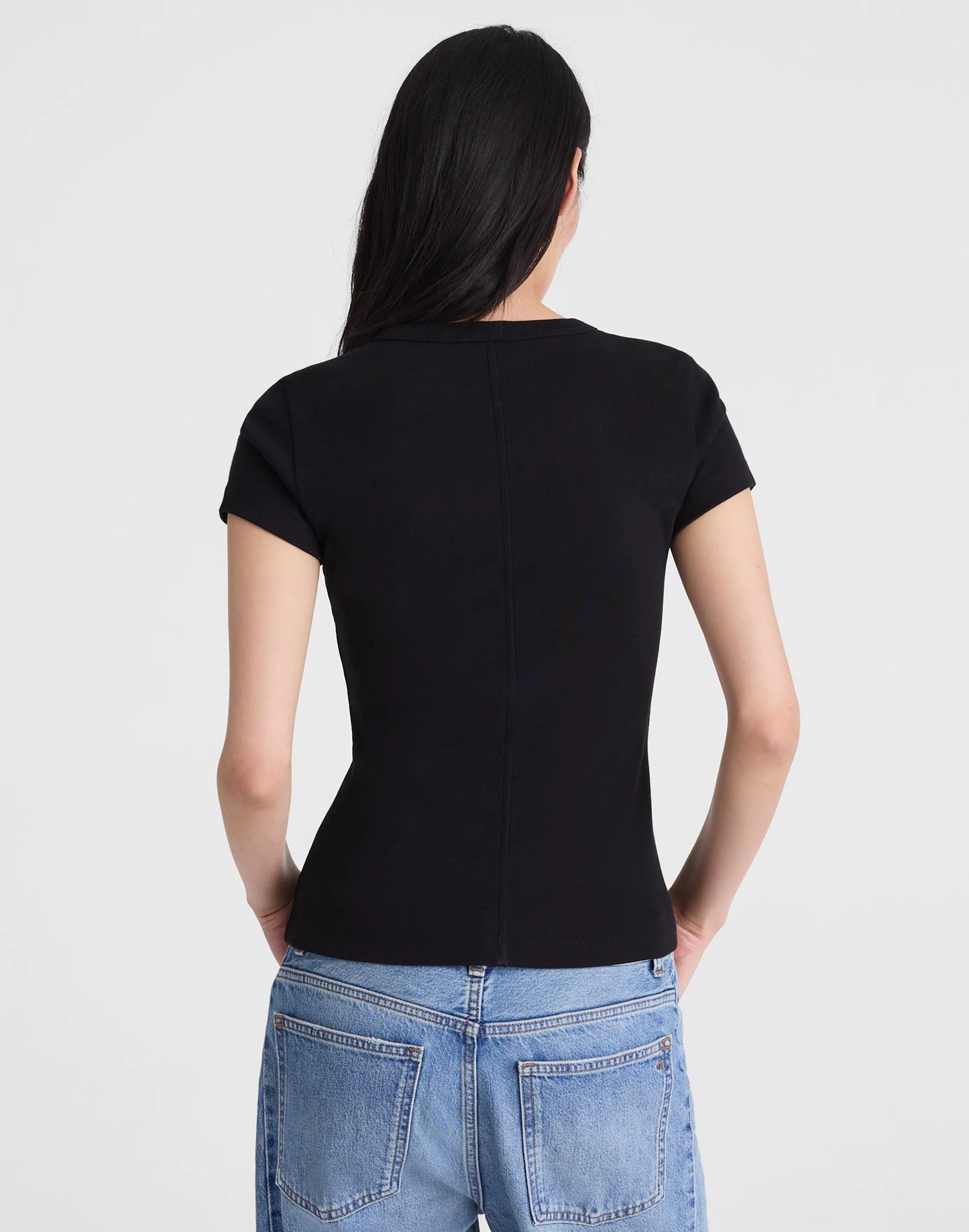 Madewell The '90s V-Neck Baby Tee in Compact Cotton