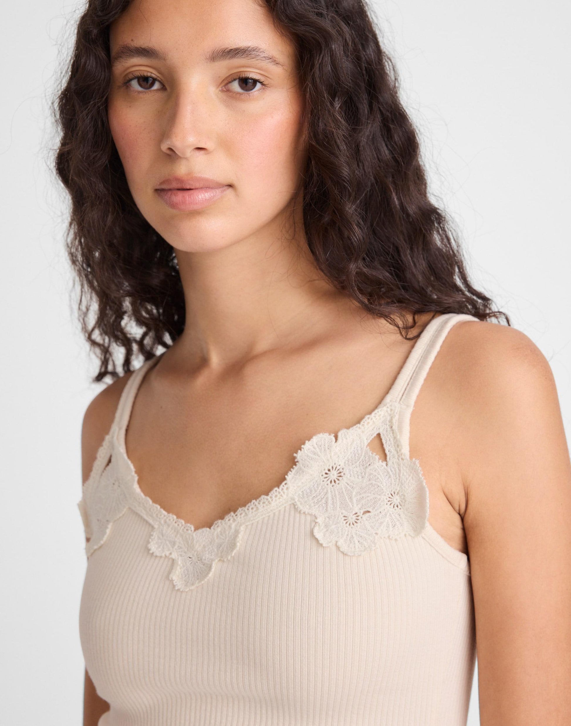 Madewell Floral-Lace V-Neck Tank