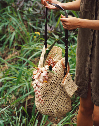 Madewell Handwoven Straw Bucket Bag