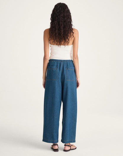 Madewell Pull-On Barrel-Leg Utility Pants in Airy Denim