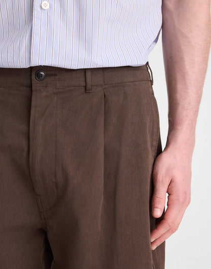 Madewell Pleated Chino Pants in Uniform Twill