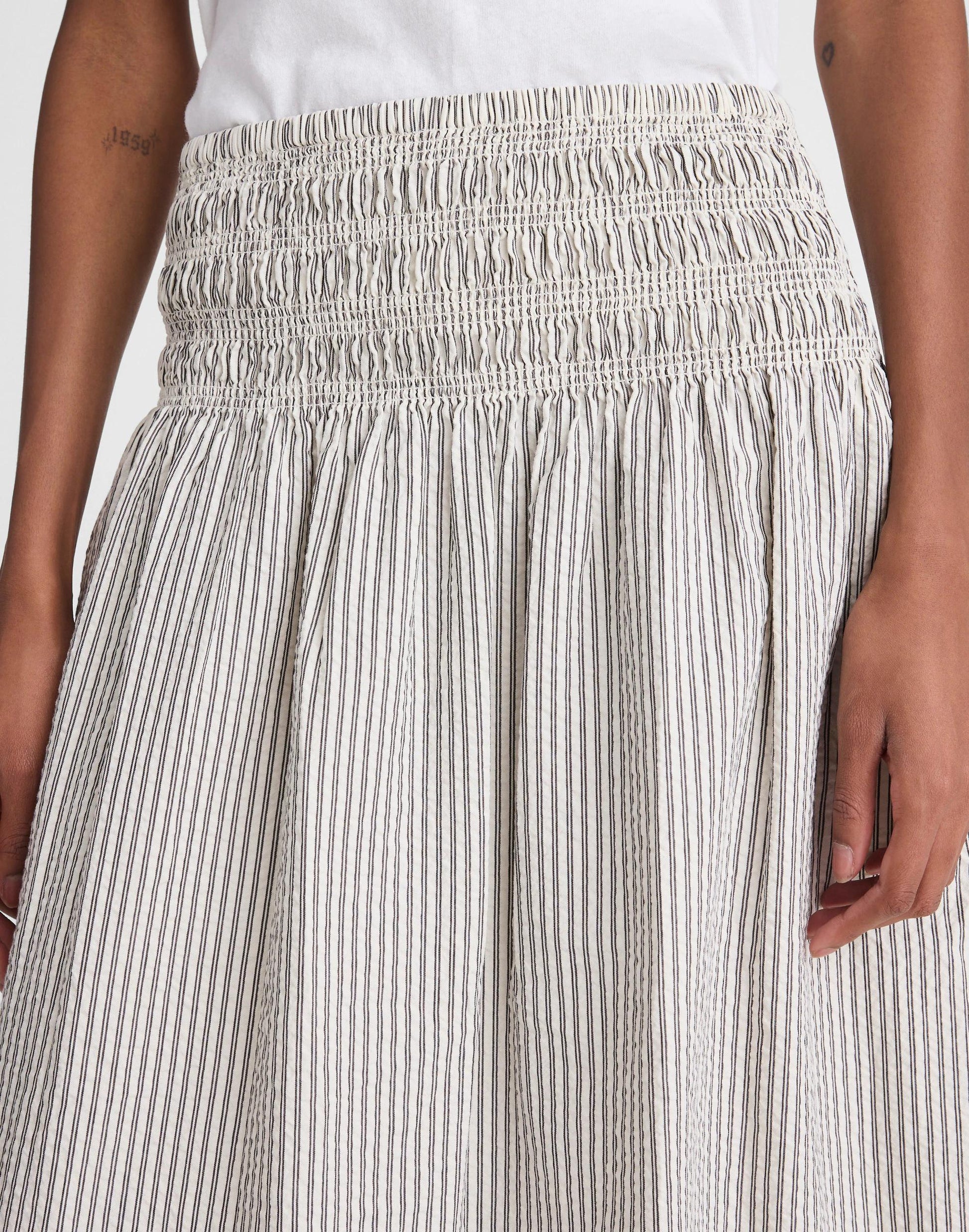 Madewell Sophia Midi Skirt in Seersucker