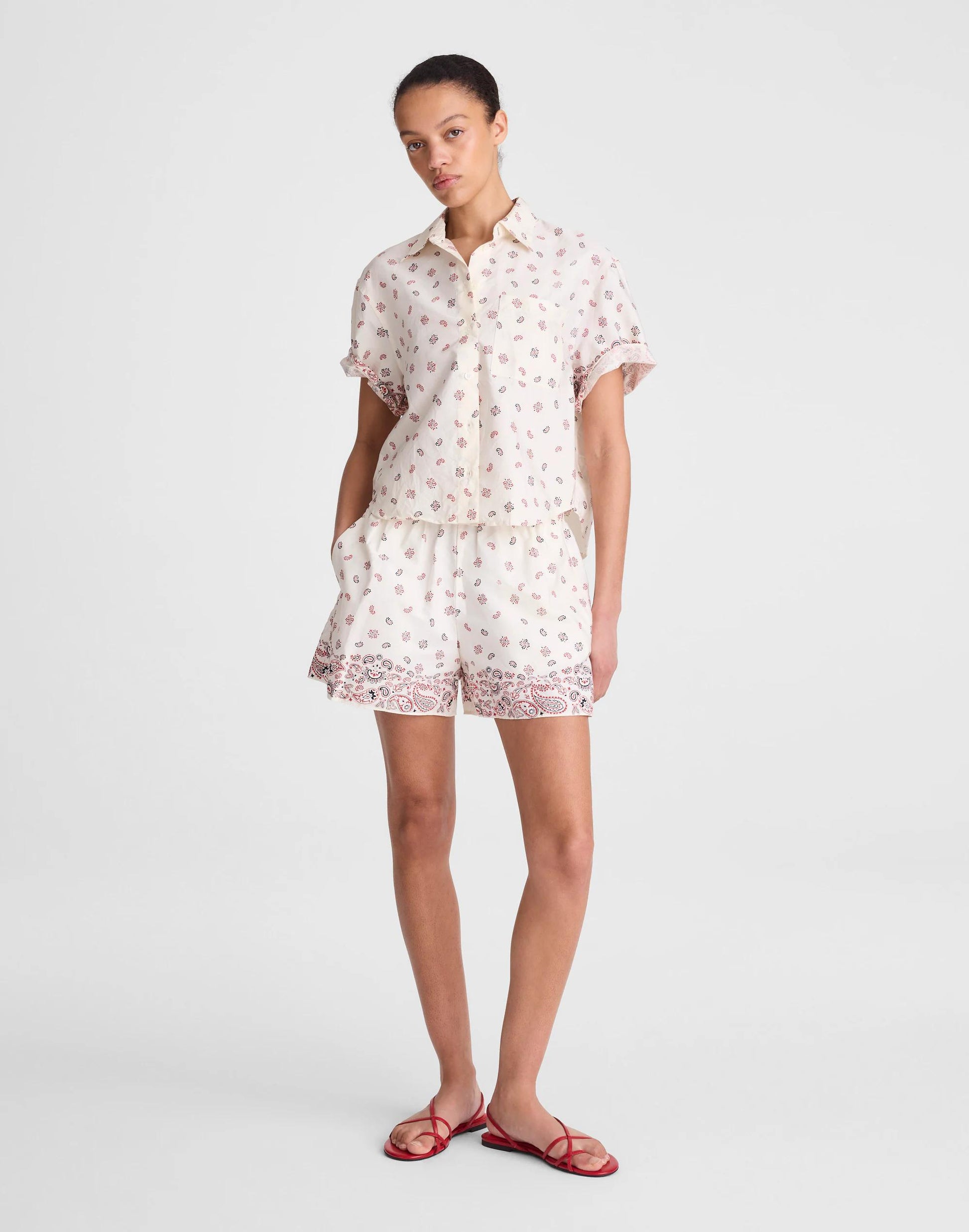 Madewell Patch-Pocket Boxy Shirt in Poplin