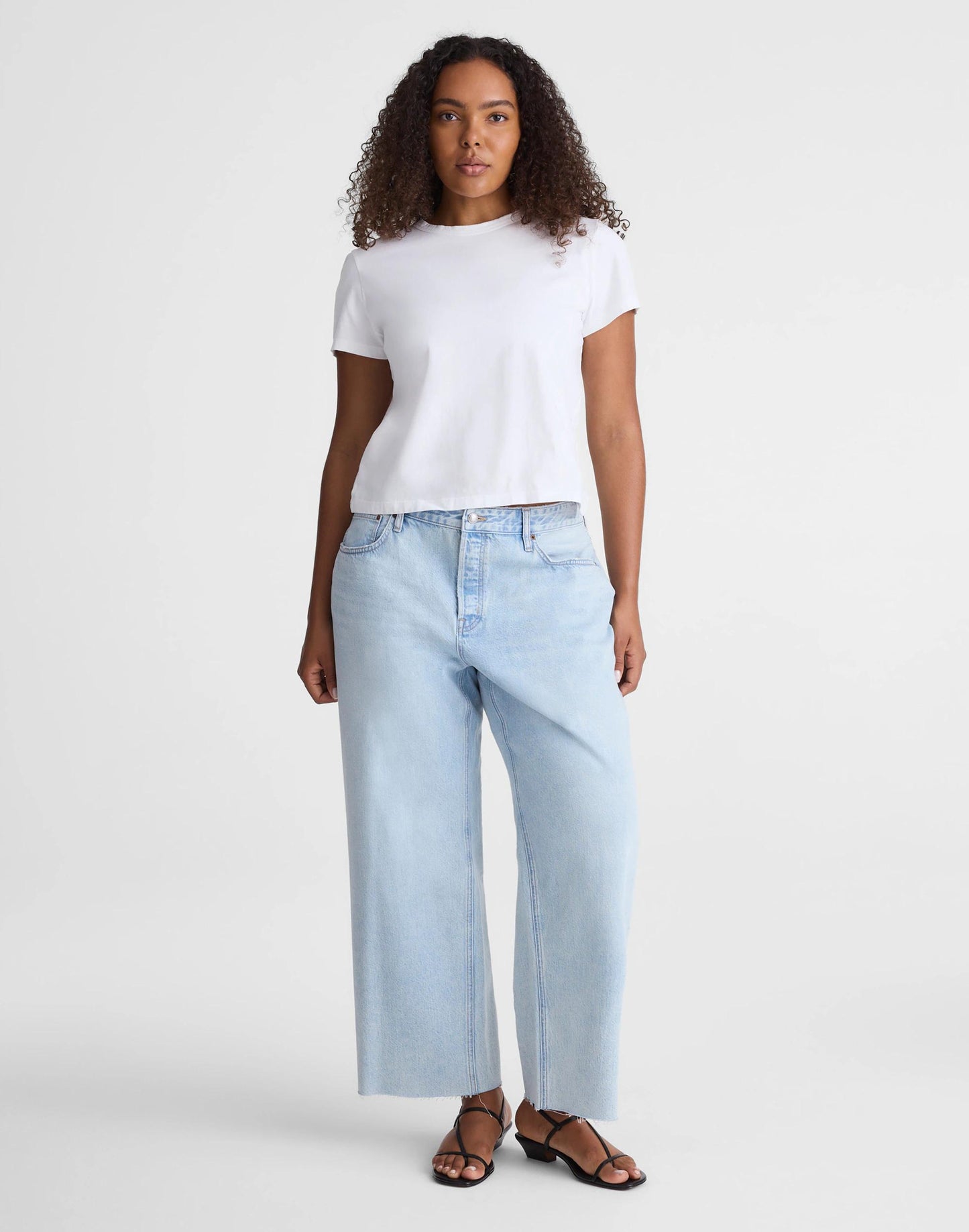Madewell Curvy Low-Slung Baggy Crop Jeans in Foster Wash