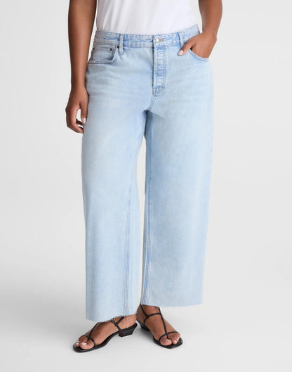 Madewell Curvy Low-Slung Baggy Crop Jeans in Foster Wash