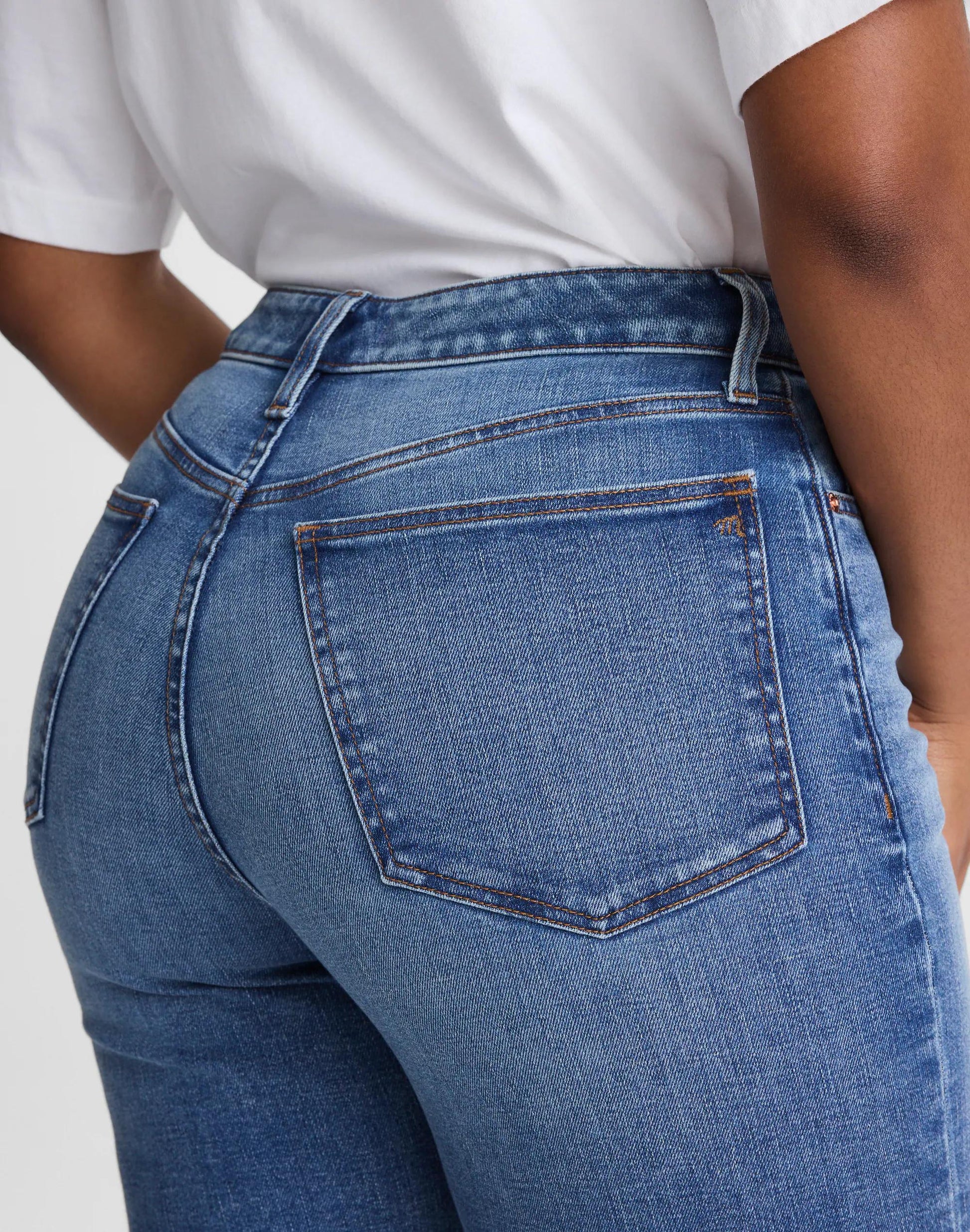 Madewell The Curvy Wide-Leg Crop Jean in Super Stretch Denim