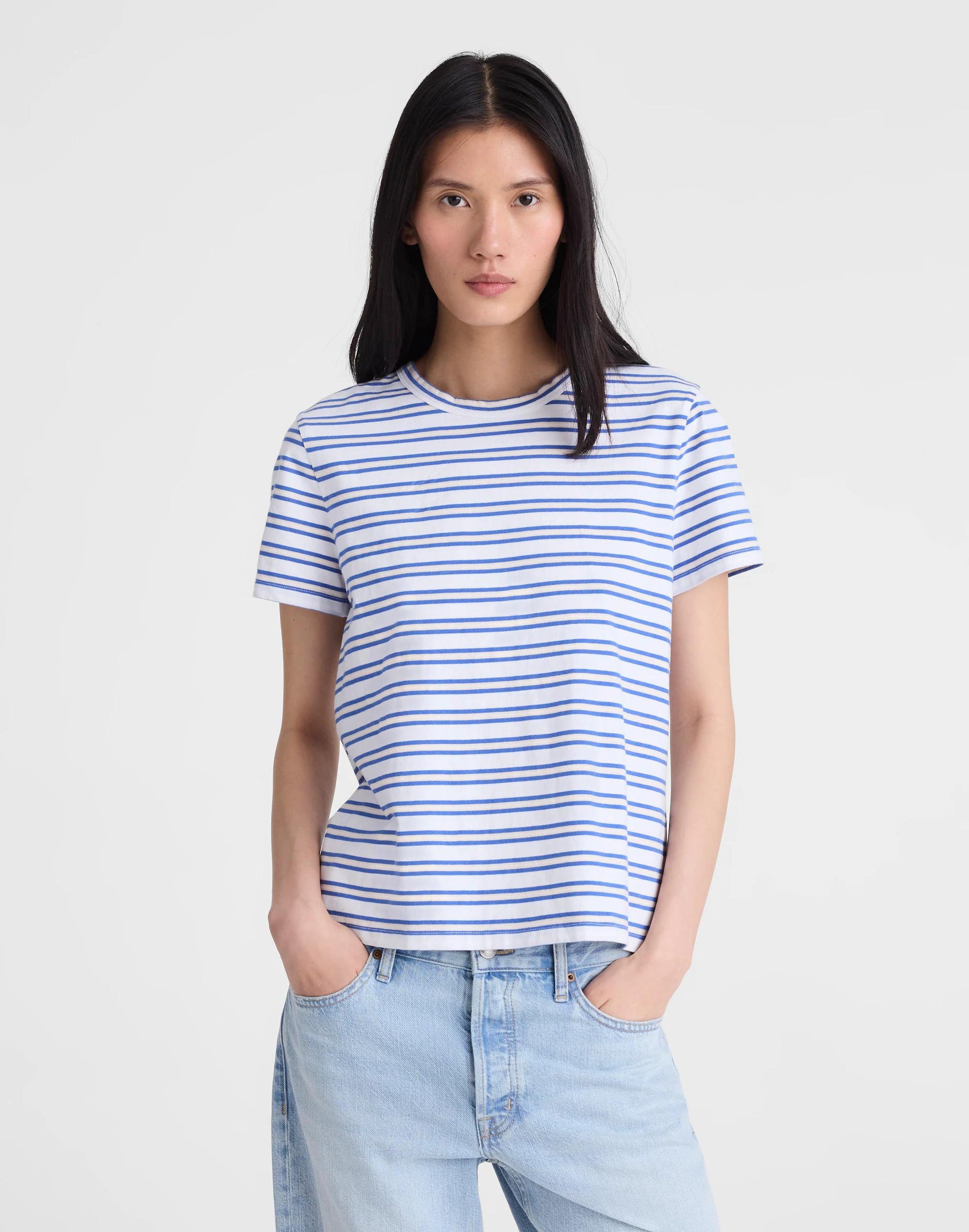 Madewell The Perfect Crewneck Tee in Allday Jersey