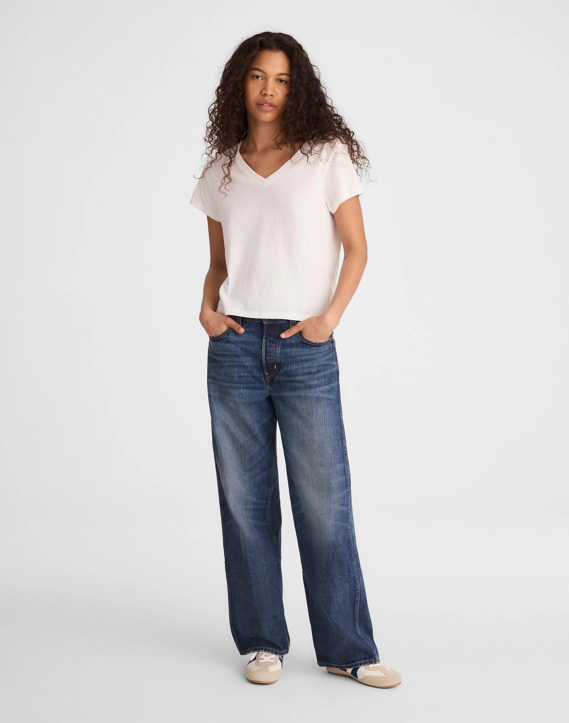Madewell The Relaxed V-Neck Tee in Vintage Jersey