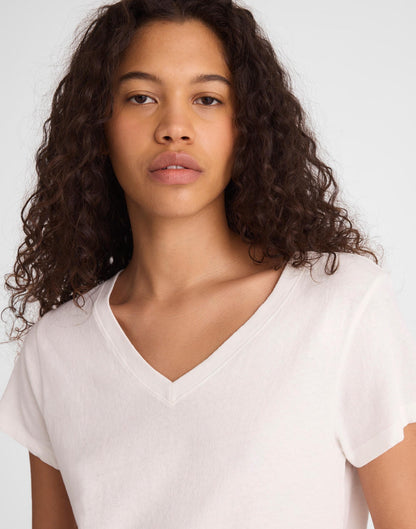 Madewell The Relaxed V-Neck Tee in Vintage Jersey