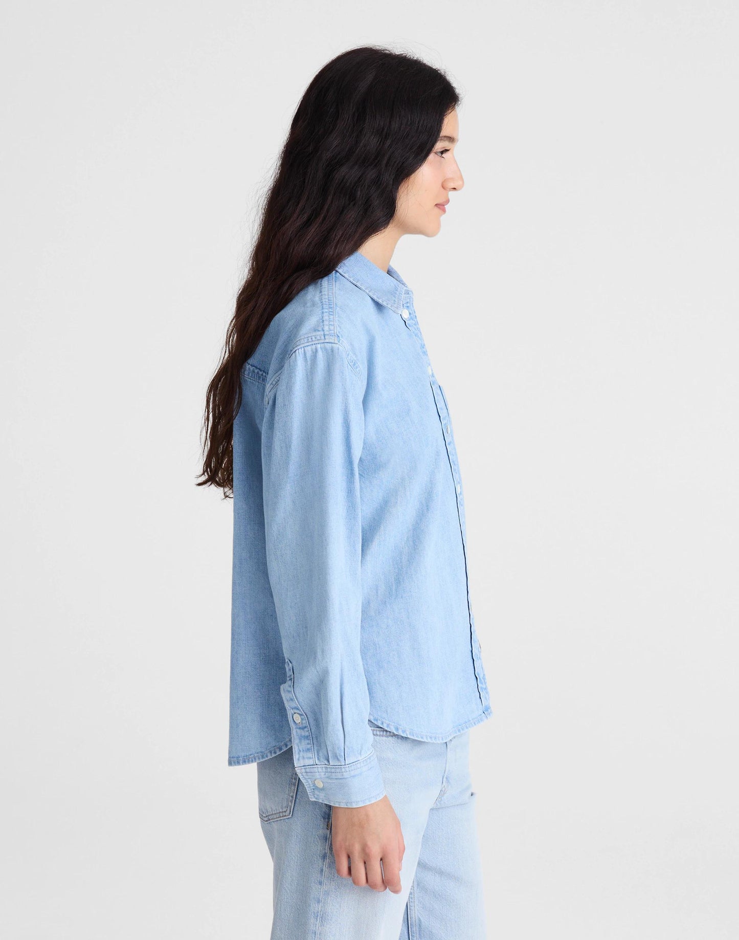 Madewell The Denim Easy Shirt in Laguna Wash