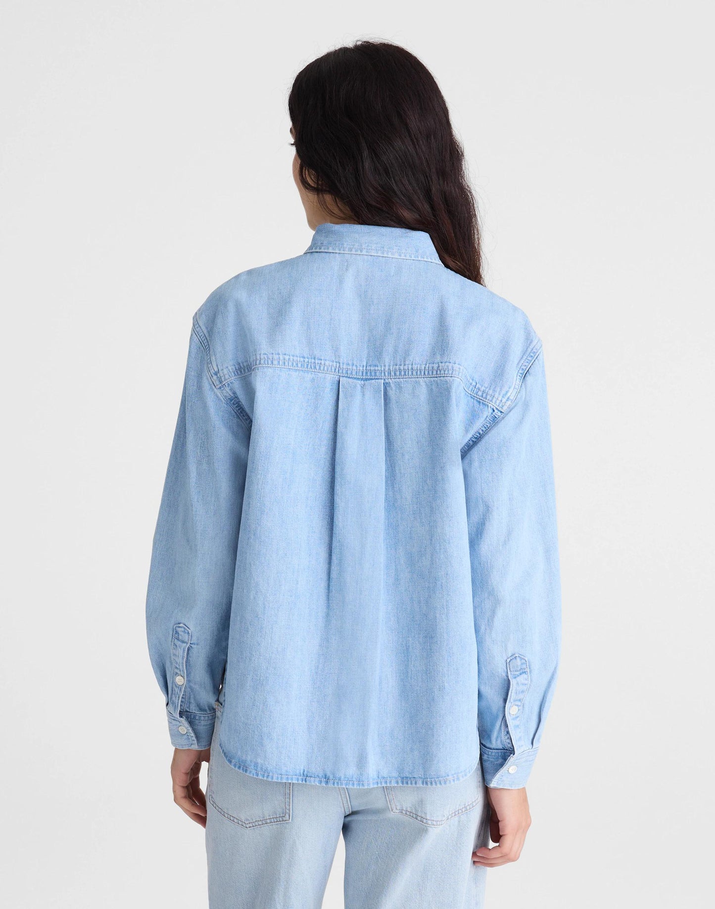 Madewell The Denim Easy Shirt in Laguna Wash