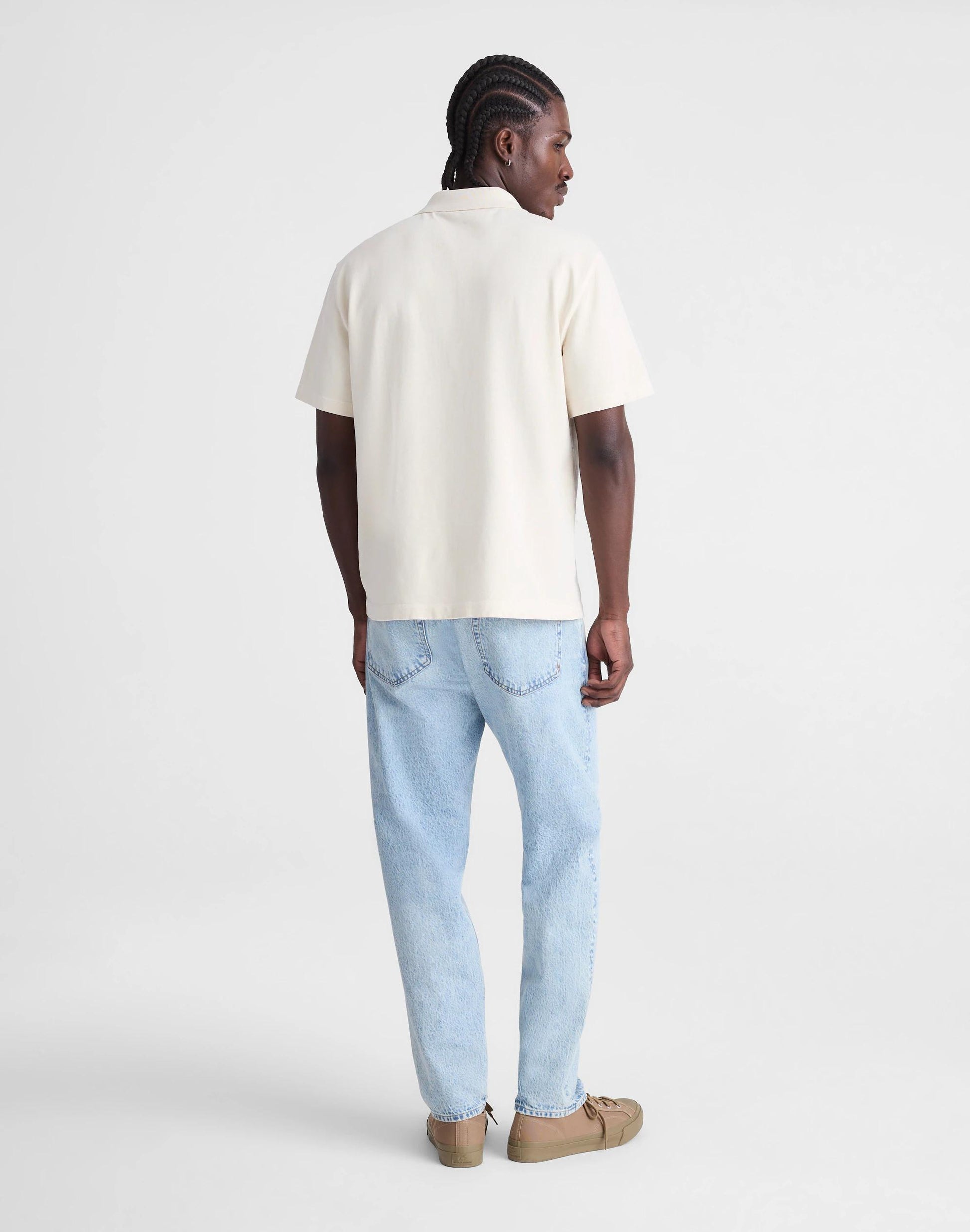 Madewell Relaxed Taper Jeans in Summerweight Denim