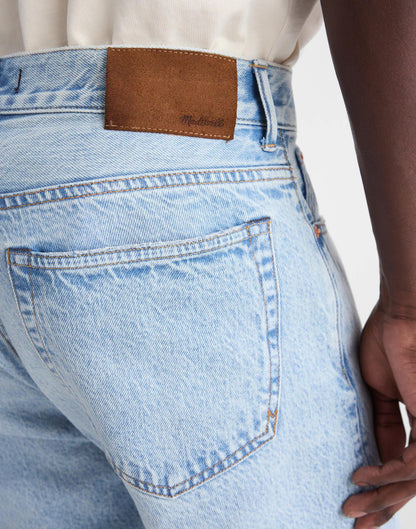 Madewell Relaxed Taper Jeans in Summerweight Denim