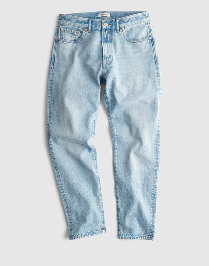 Madewell Relaxed Taper Jeans in Summerweight Denim