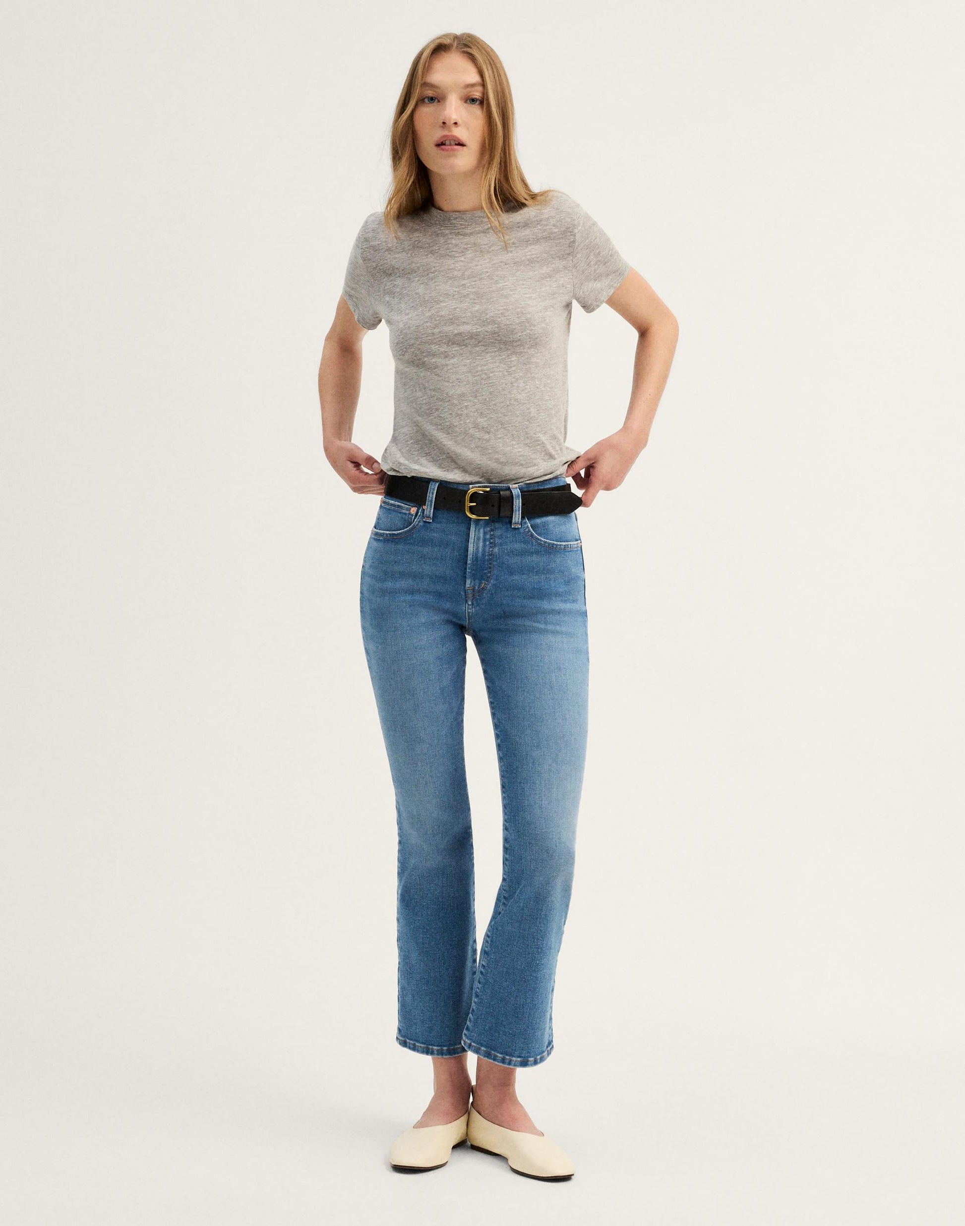 Madewell The Flare Crop Jean in Super Stretch Denim