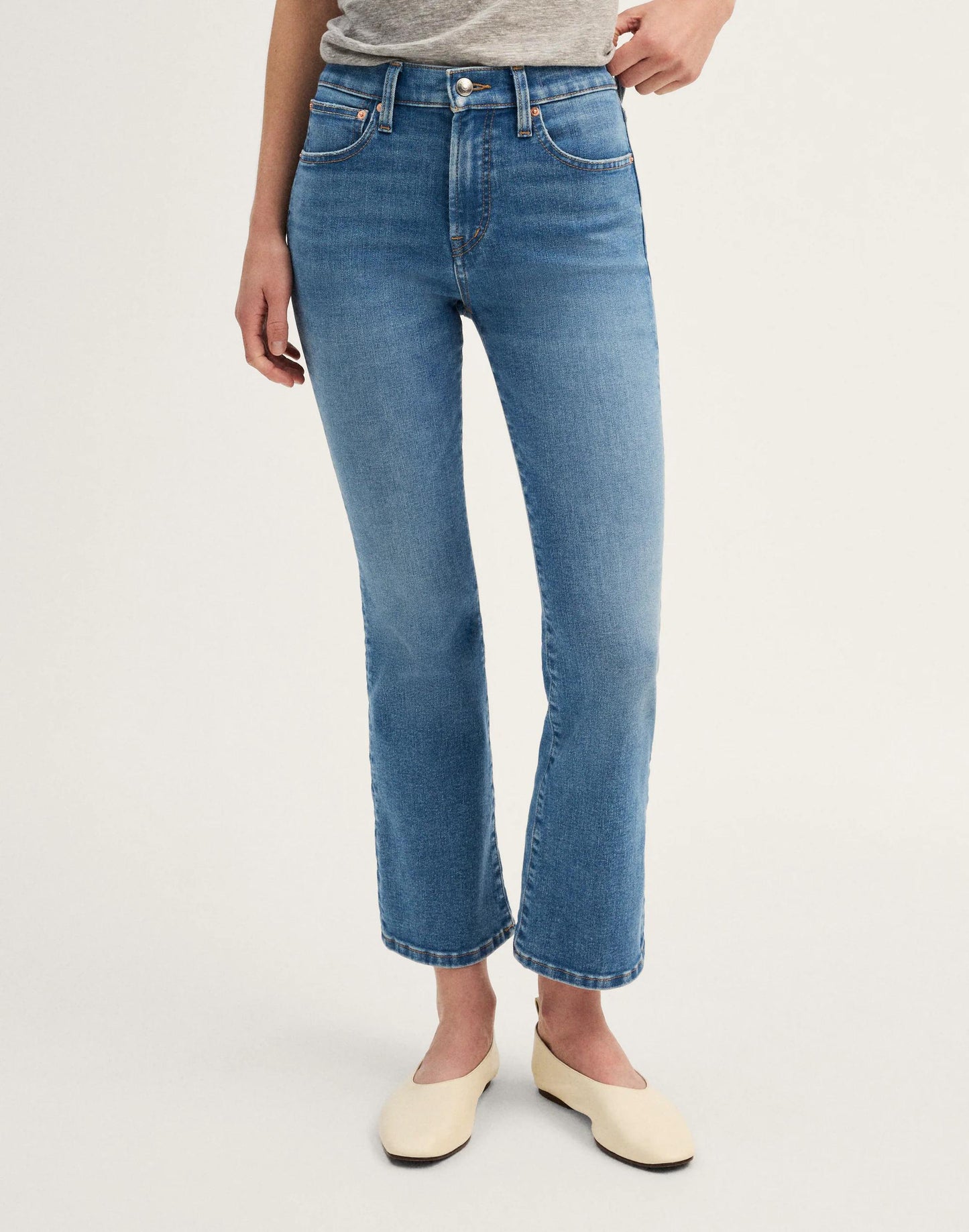 Madewell The Flare Crop Jean in Super Stretch Denim
