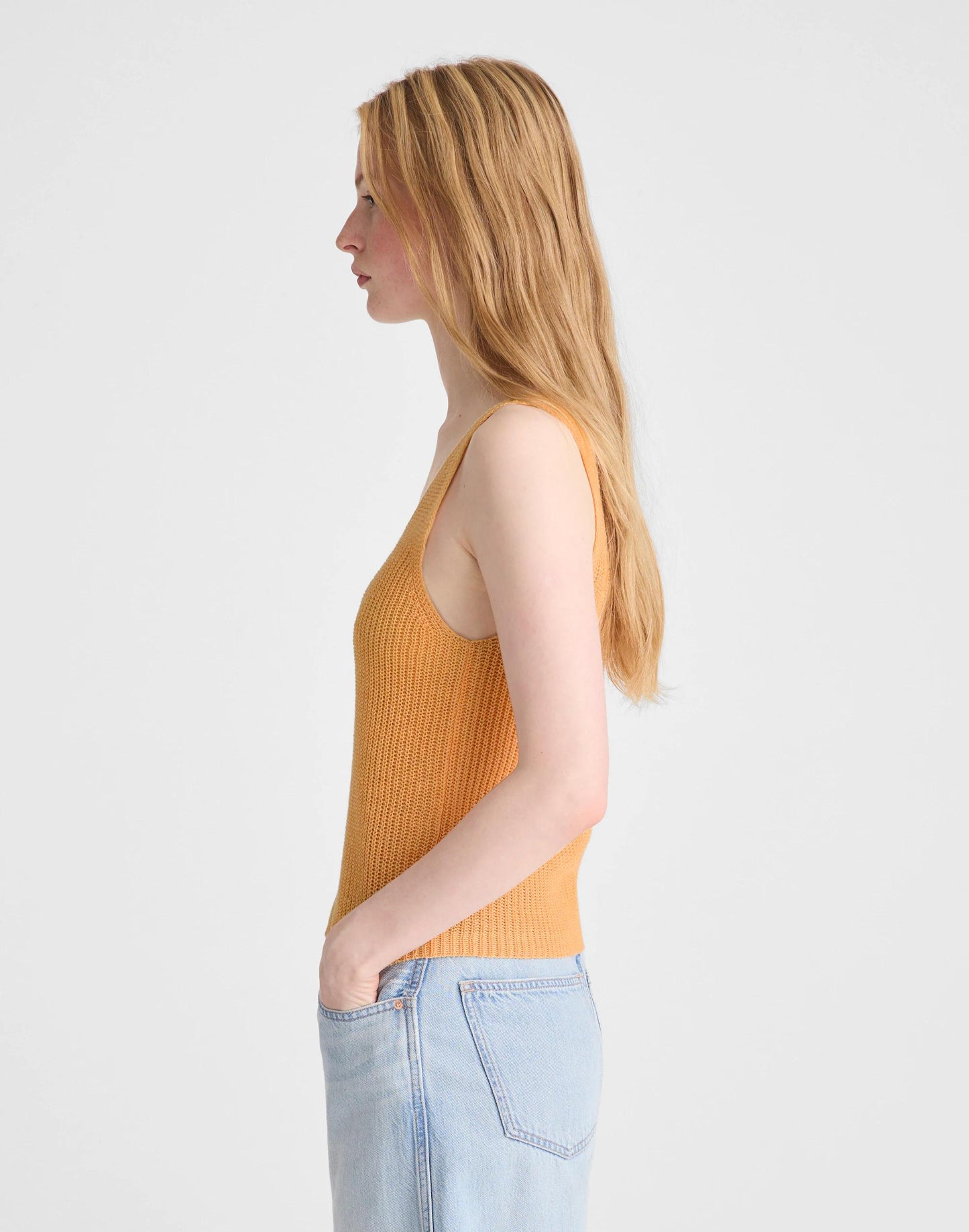 Madewell V-Neck Tank in 100% Linen