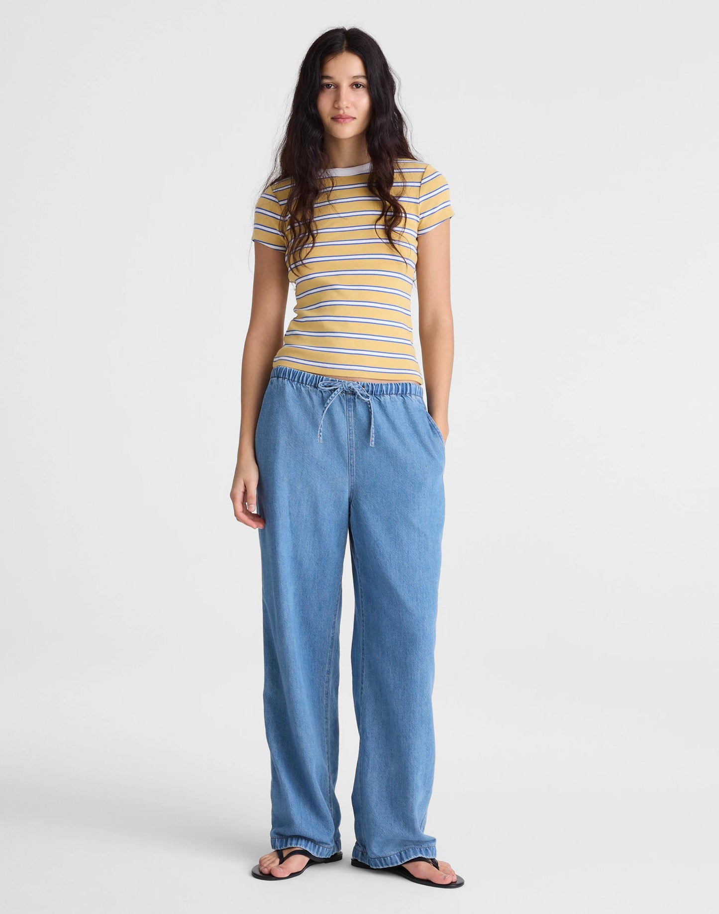 Madewell Pull-On Jeans in Airy Denim