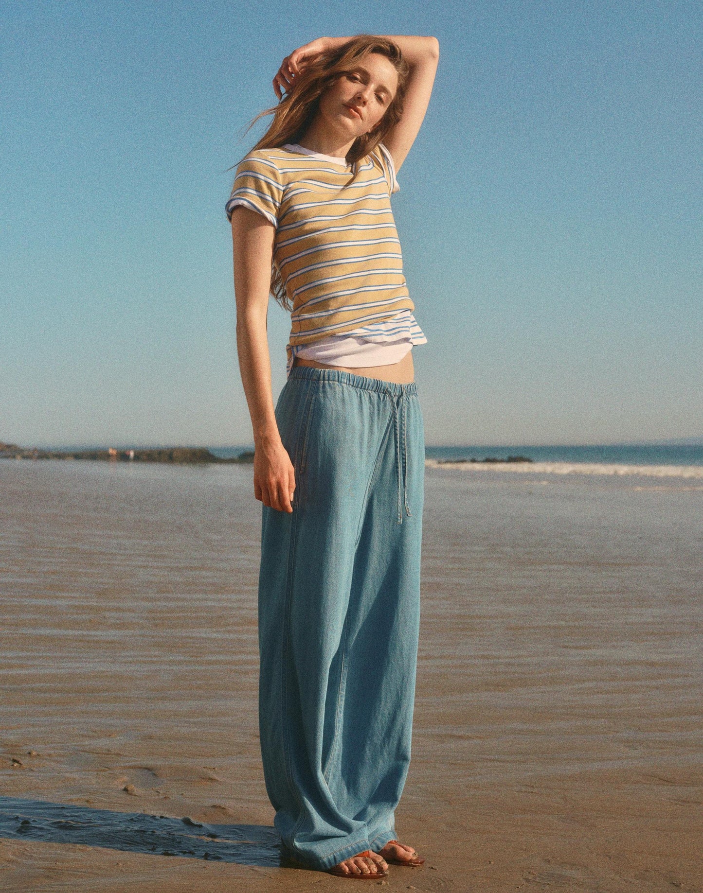 Madewell Pull-On Jeans in Airy Denim