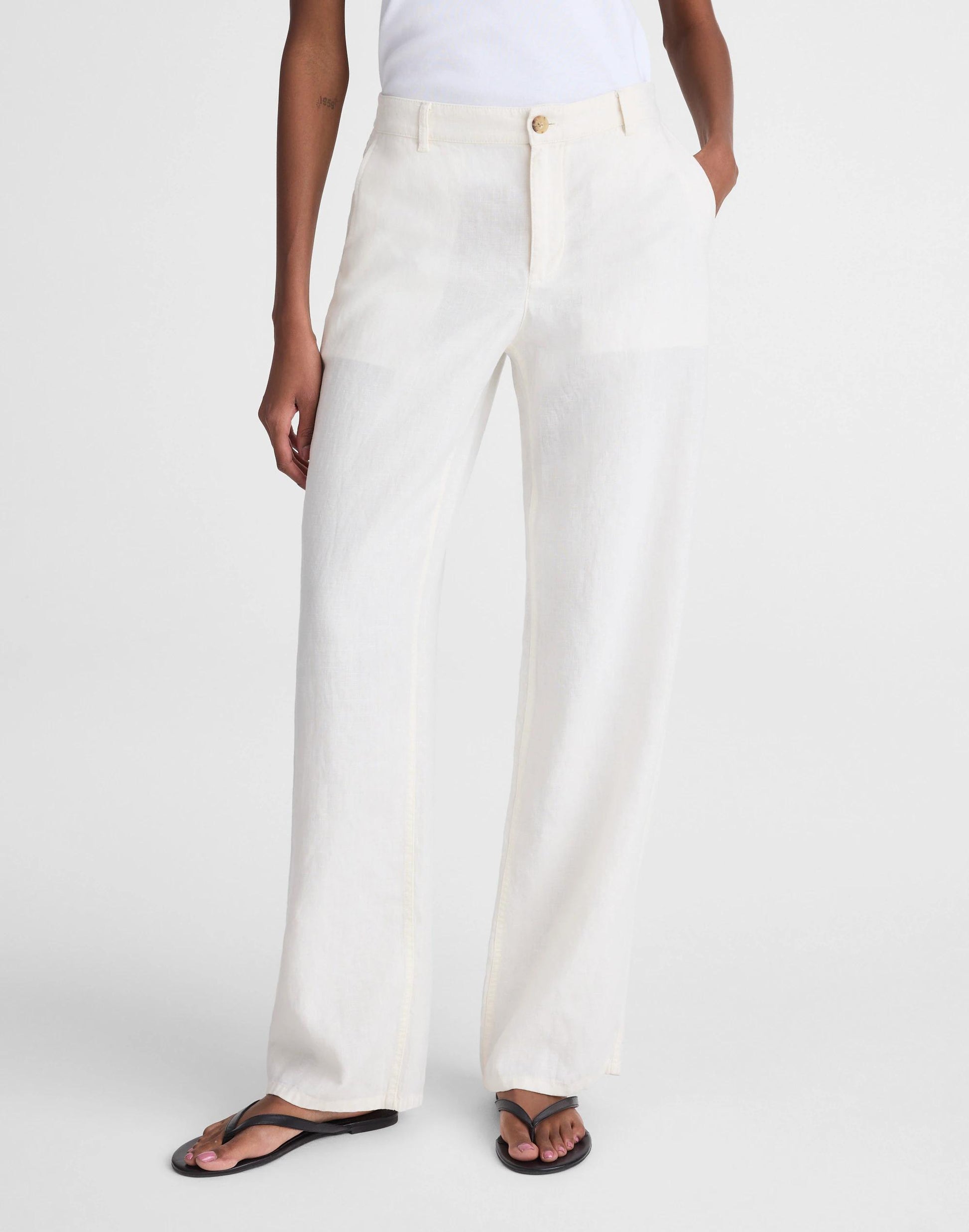 Madewell The Zoe Relaxed Straight Pant in 100% Linen