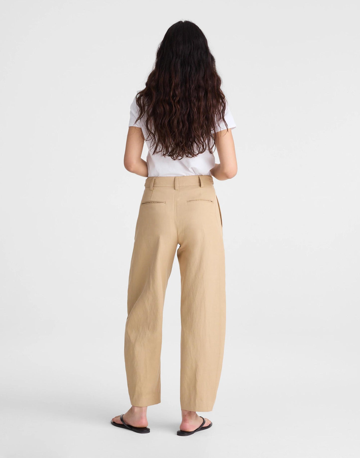 Madewell The Barrel-Leg Pant in Drapey Twill