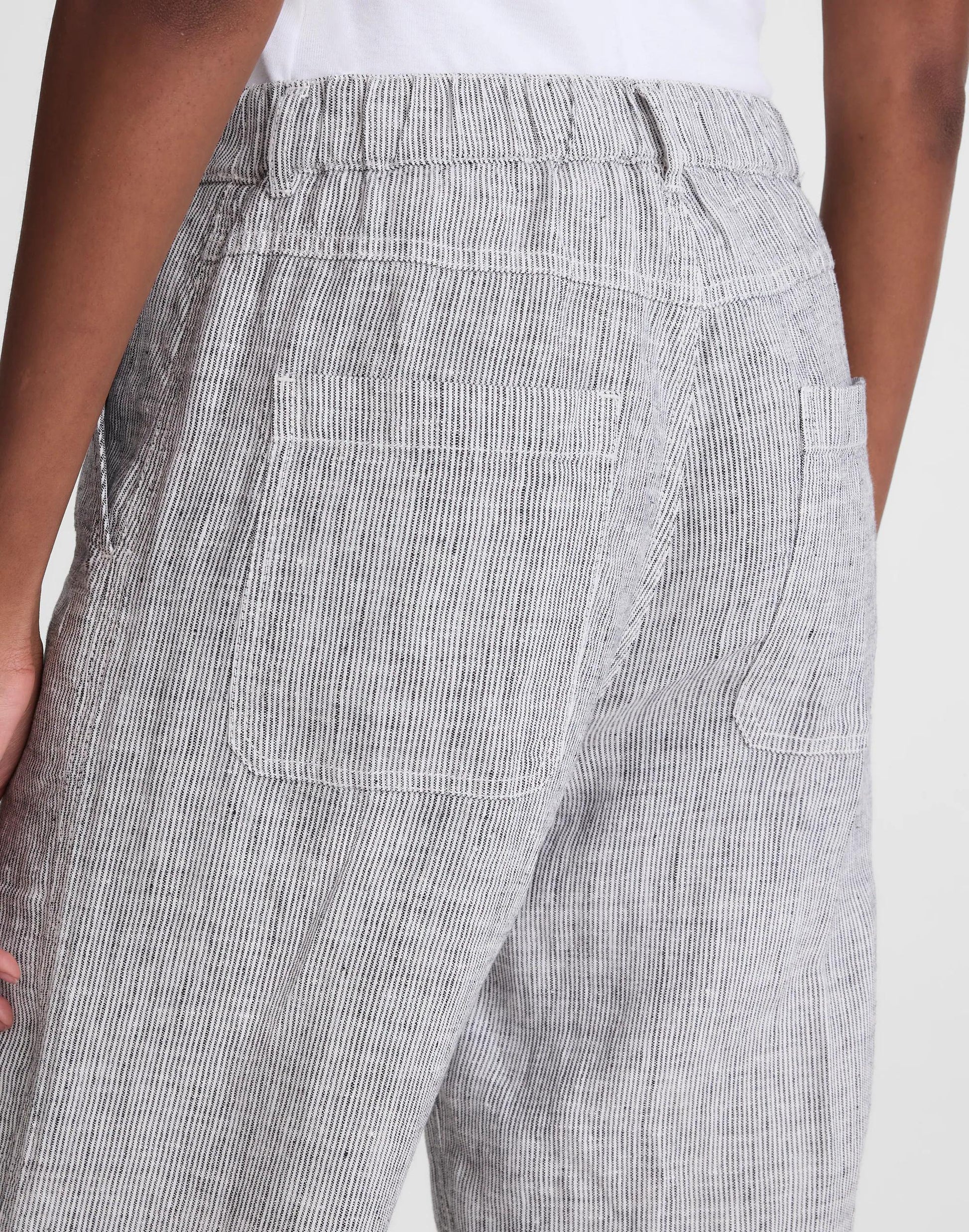Madewell The Zoe Relaxed Straight Pant in 100% Linen