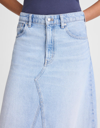 Madewell Denim Midi Skirt in Foster Wash