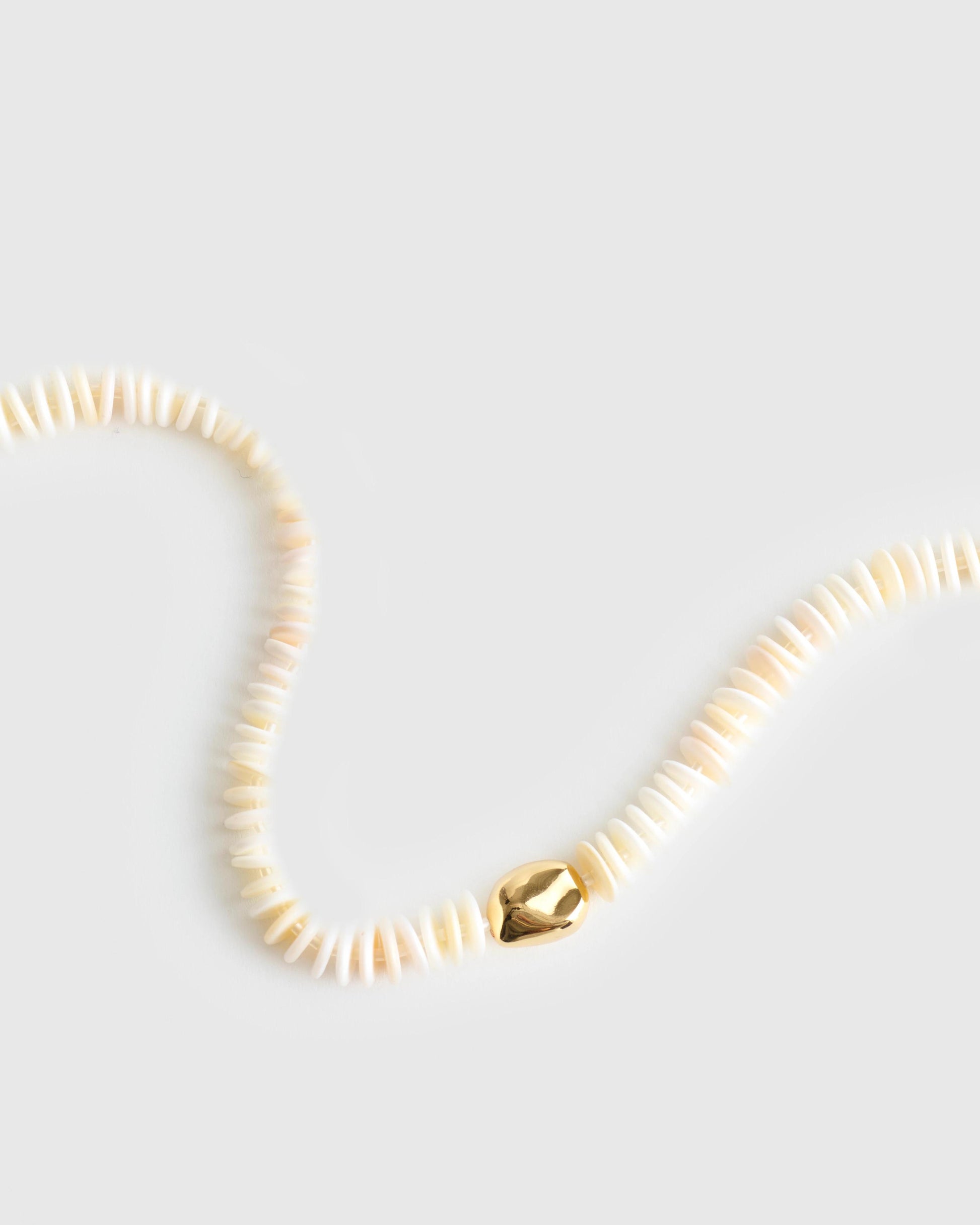 Madewell Sculptural Puka Shell Choker Necklace