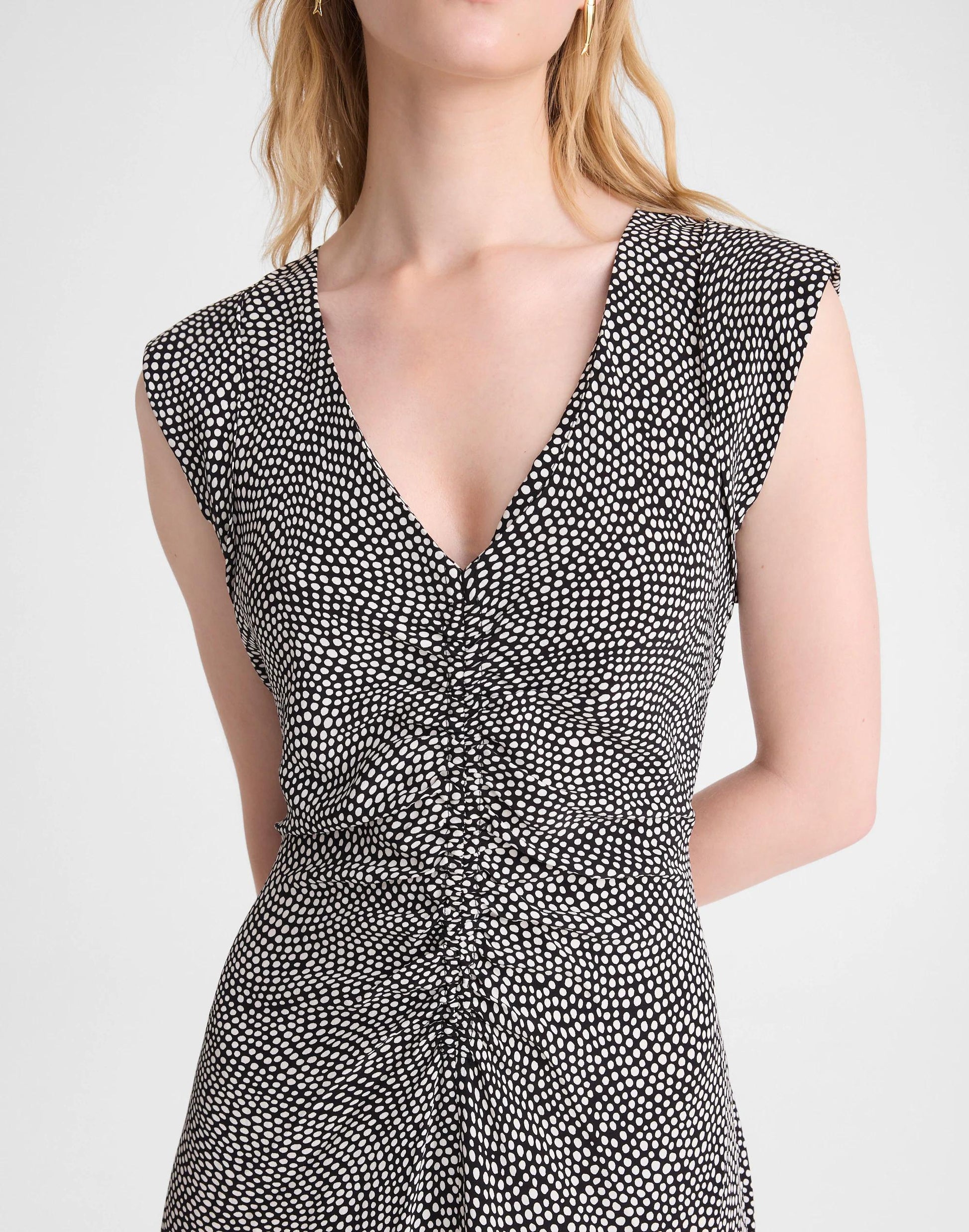 Madewell Ruched Flutter-Sleeve Midi Dress