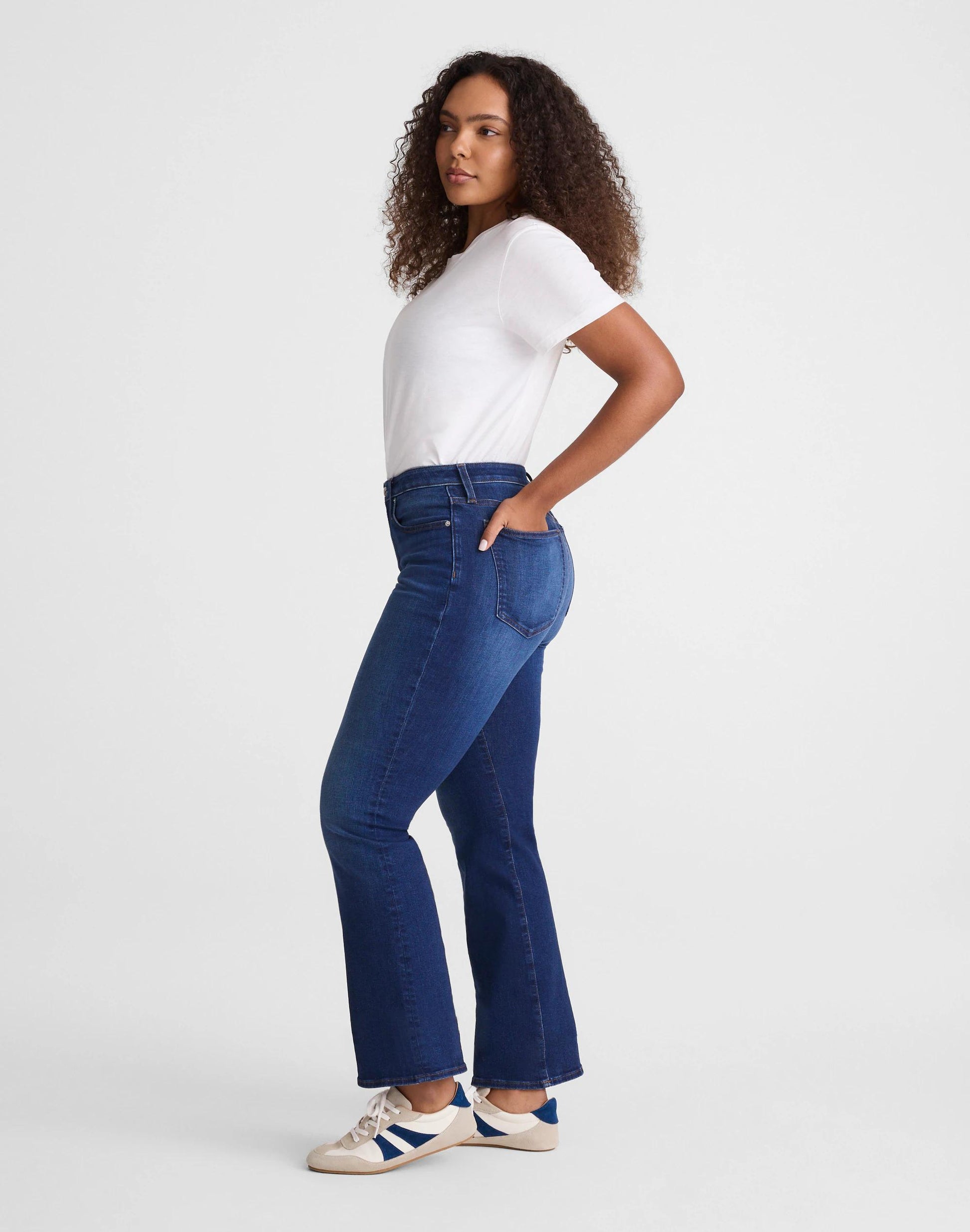 Madewell The Curvy Flare Crop Jean in Super Stretch Denim