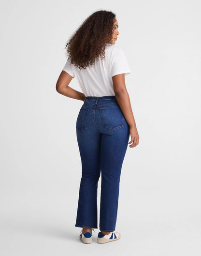 Madewell The Curvy Flare Crop Jean in Super Stretch Denim