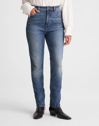 Madewell The Curvy Pencil Jean in Super Stretch Denim