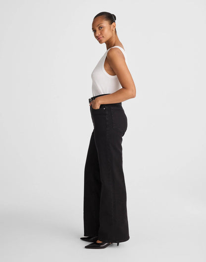 Madewell The Curvy Wide-Leg Jean in Super Stretch Denim