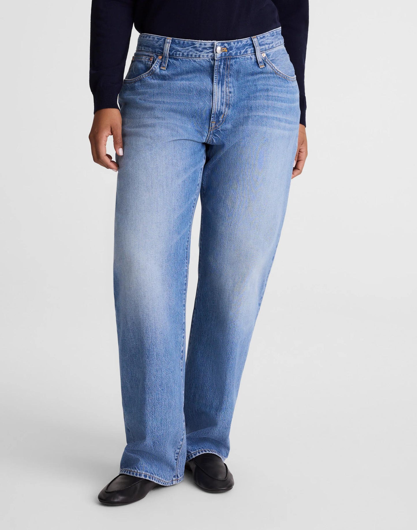 Madewell The Curvy Low-Rise Loose Jean in Midvale Wash