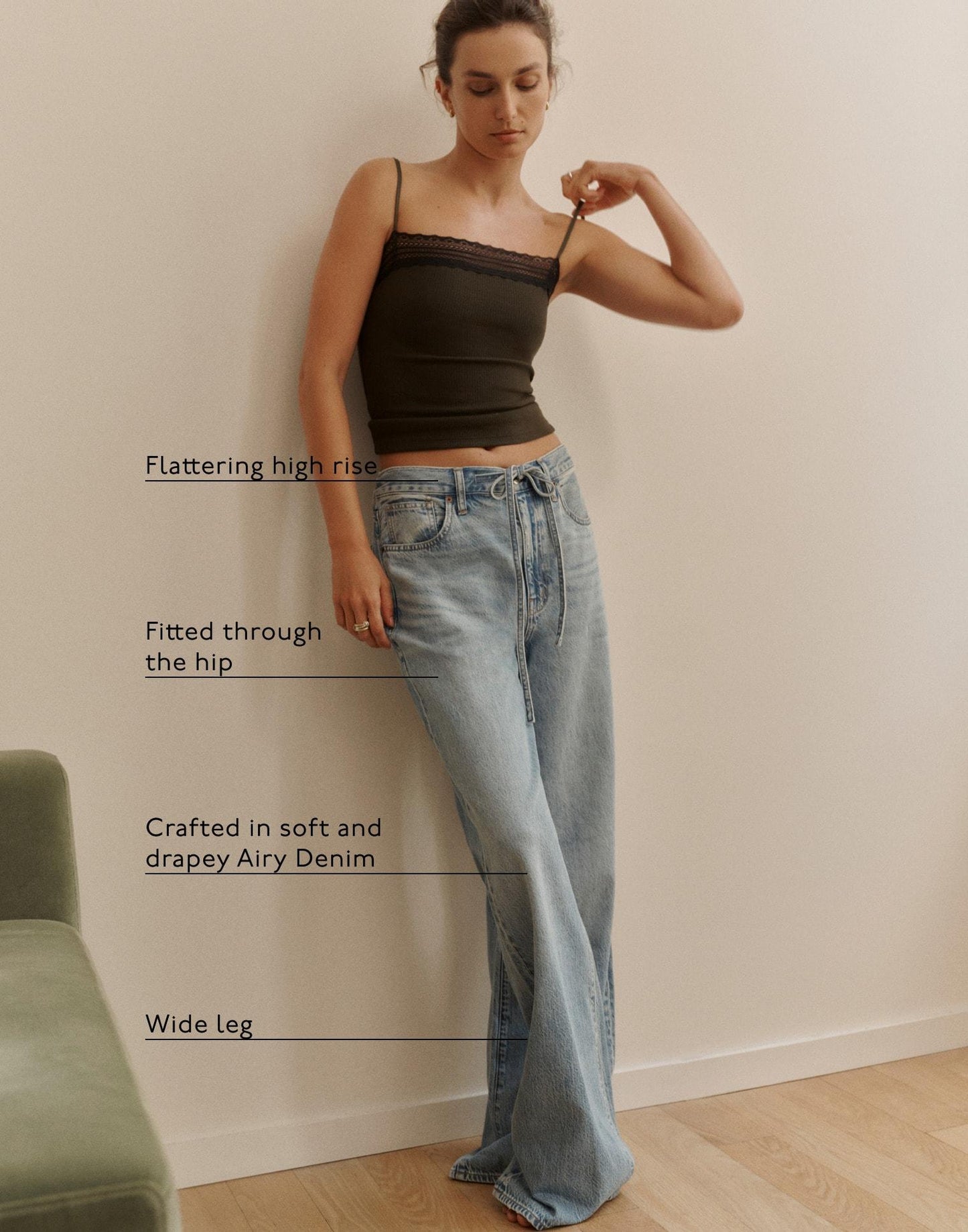 Madewell The Short Ultimate Wide-Leg Jean in Airy Denim