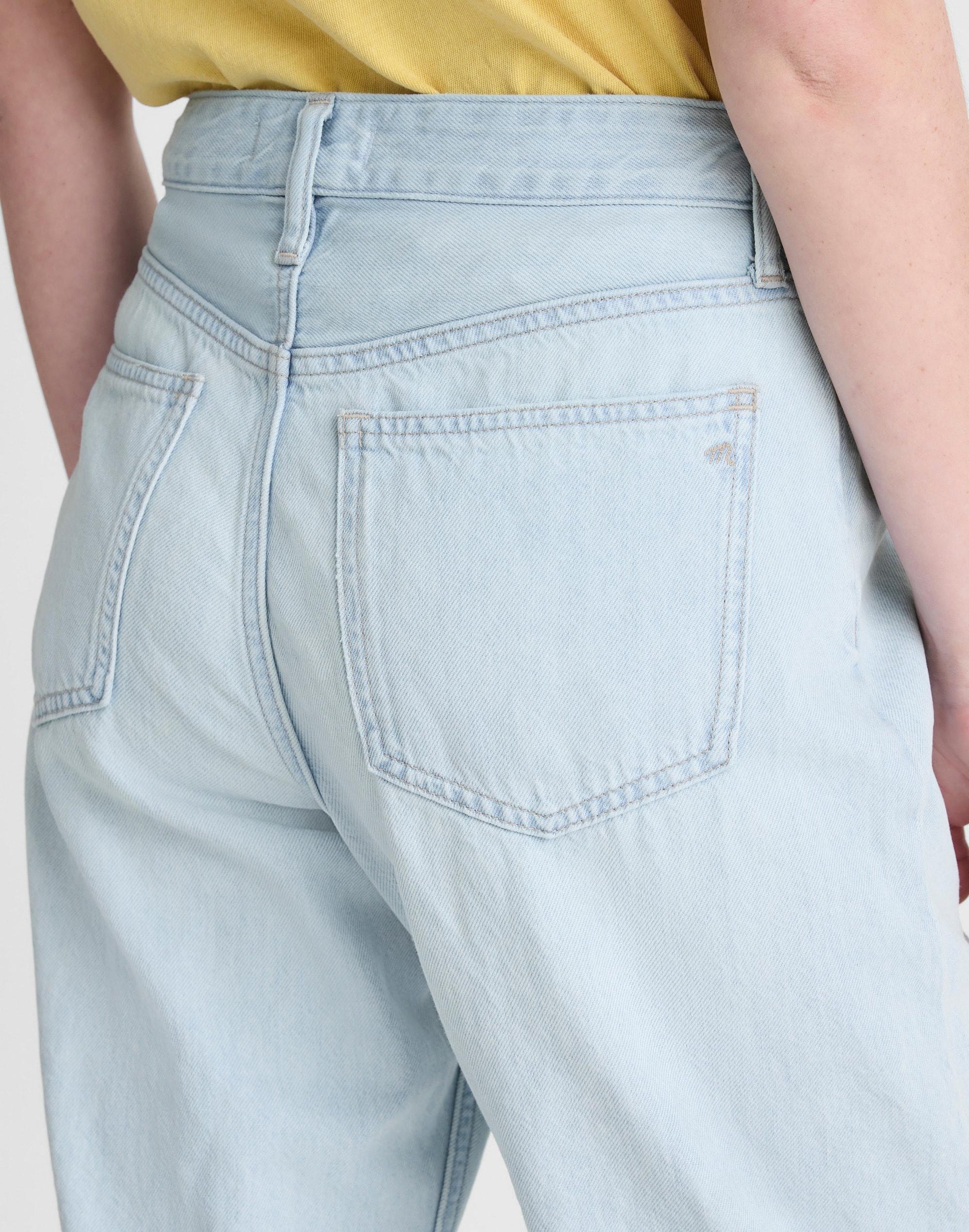 Madewell The Short Darted Barrel-Leg Jean in Airy Denim