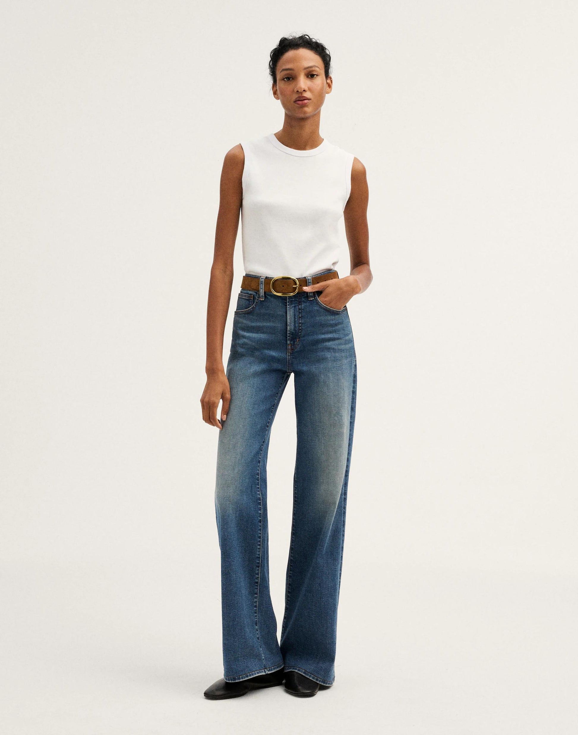 Madewell The Short Wide-Leg Jean in Super Stretch