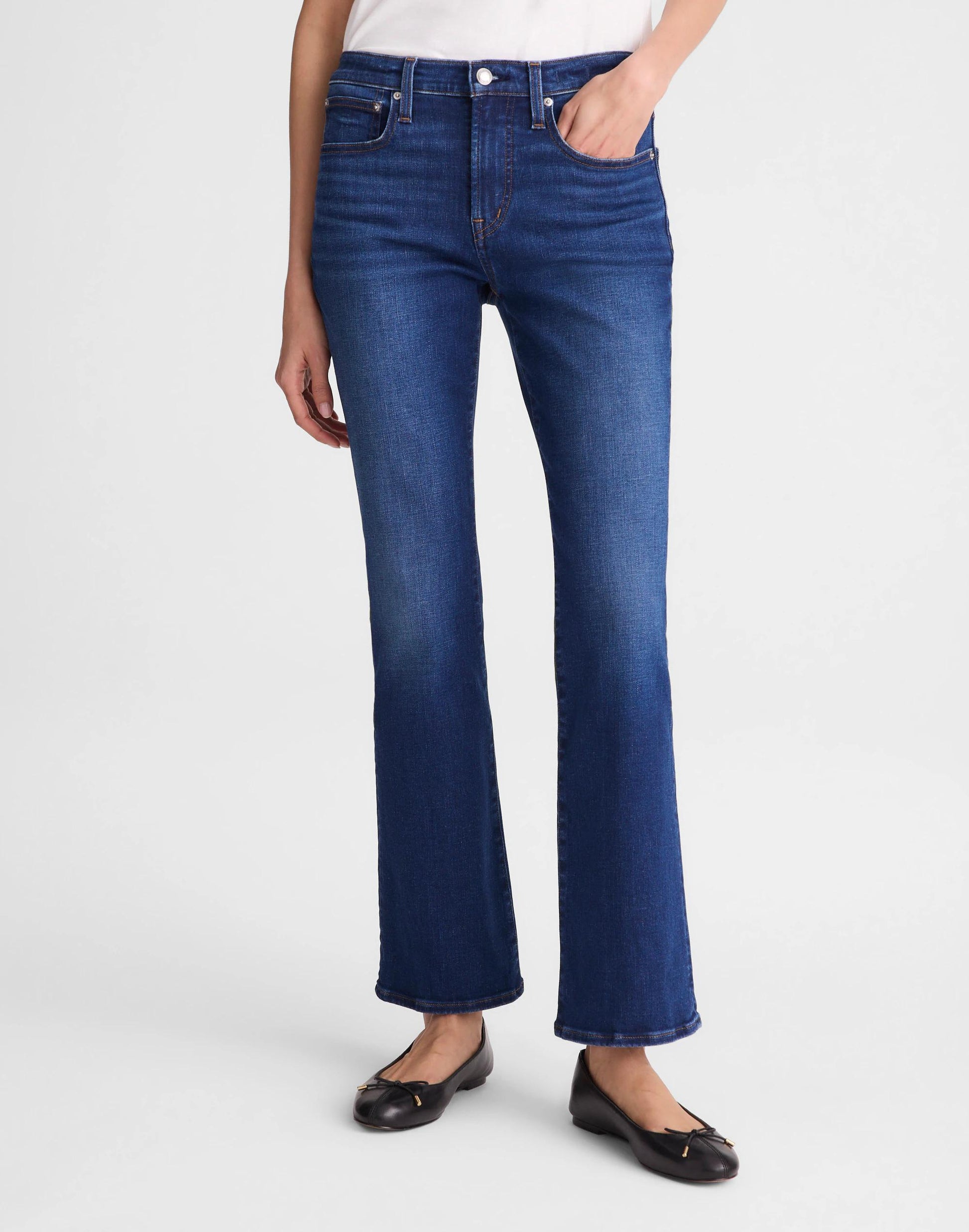 Madewell The Short Flare Crop Jean in Super Stretch Denim