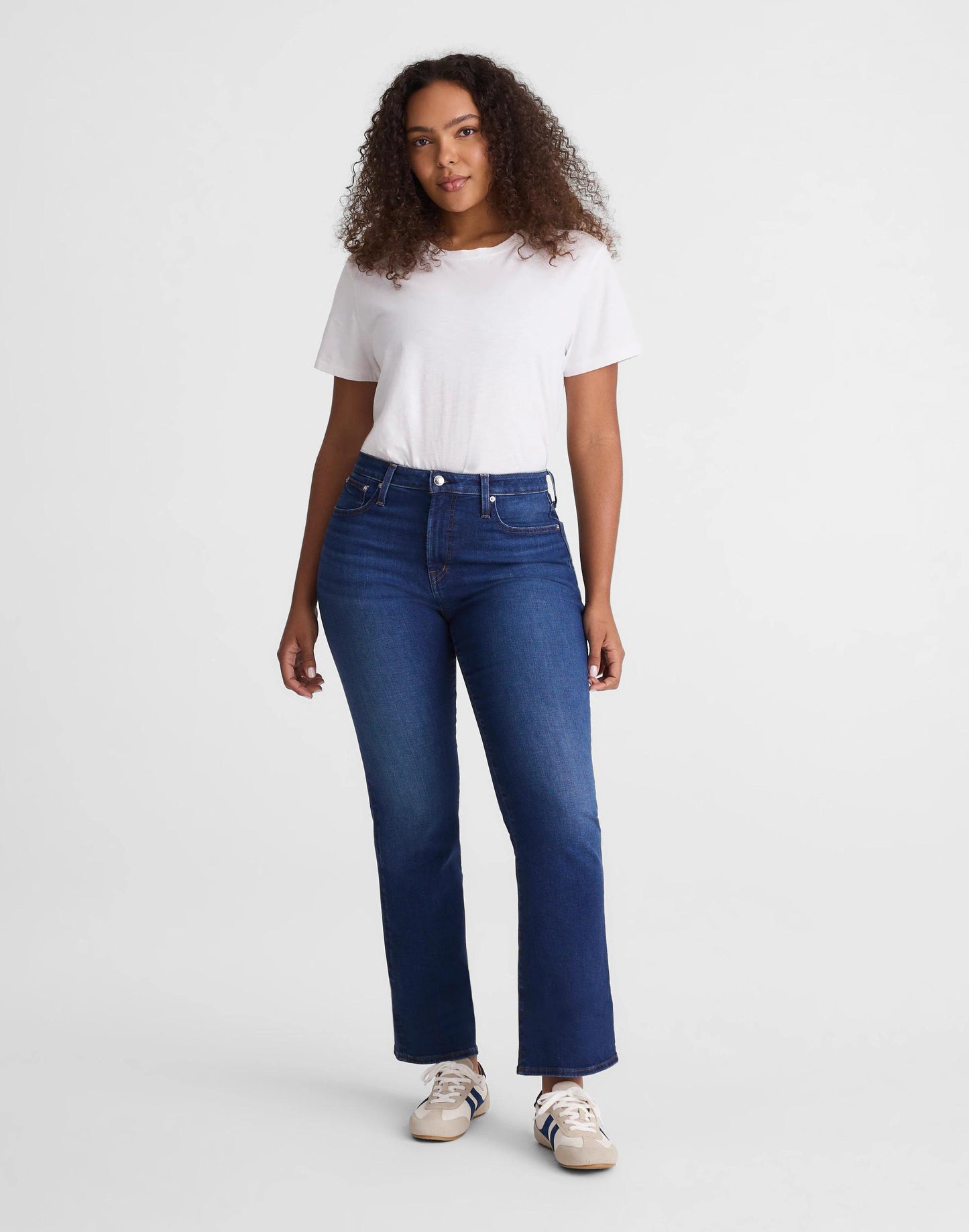 Madewell The Short Curvy Flare Crop Jean in Super Stretch Denim