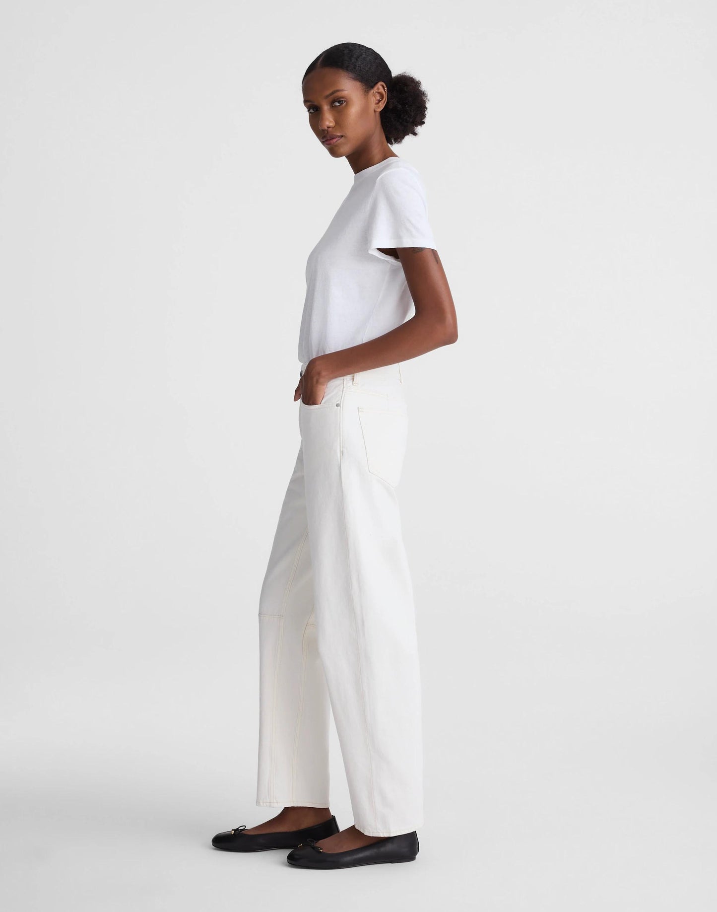 Madewell The Petite Darted Barrel-Leg Jean