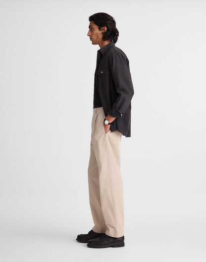 Madewell Pleated Chino Pants in Uniform Twill