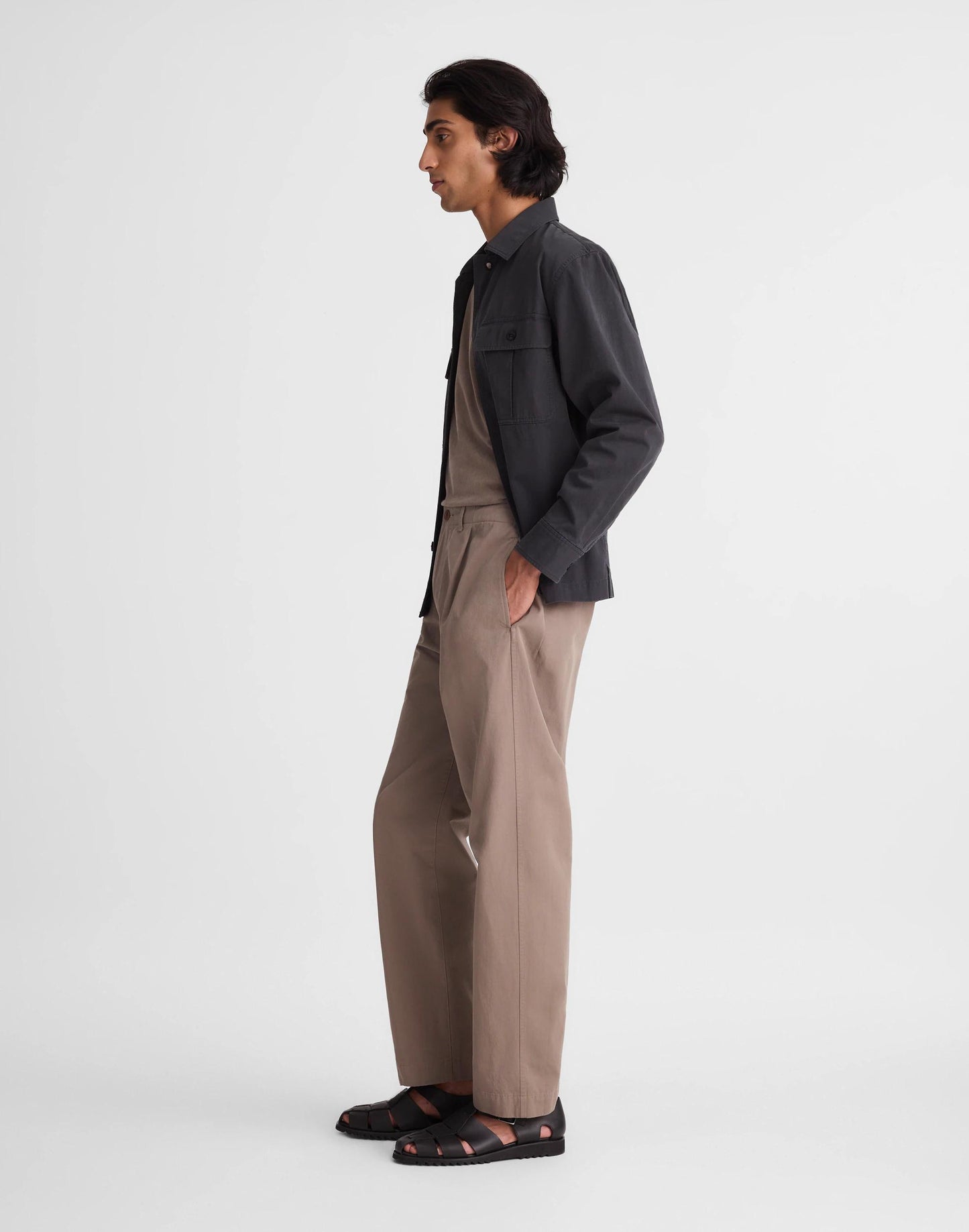 Madewell Pleated Chino Pants in Uniform Twill
