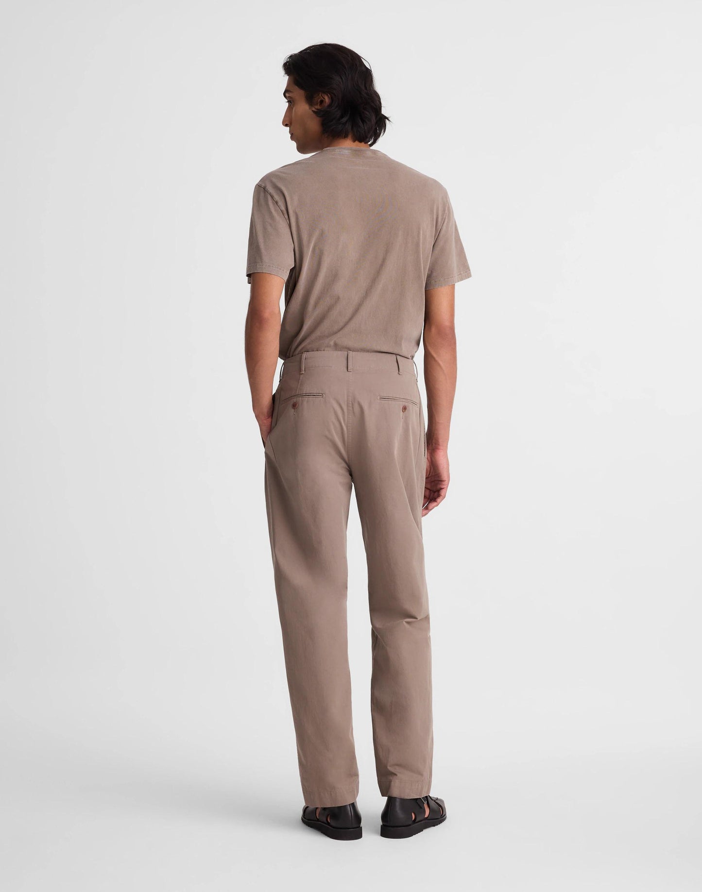 Madewell Pleated Chino Pants in Uniform Twill