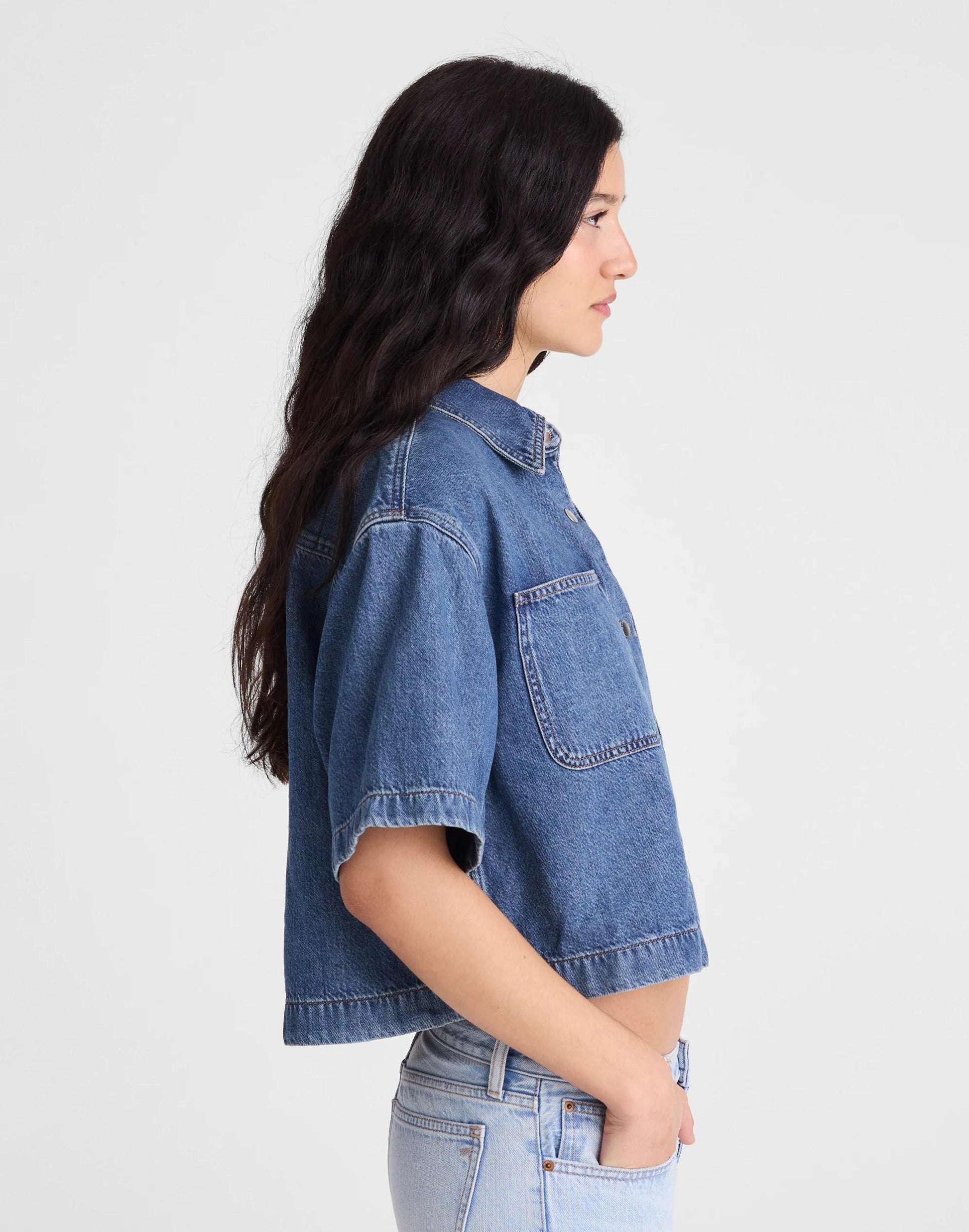 Madewell Boxy Crop Button-Up Shirt in Airy Denim