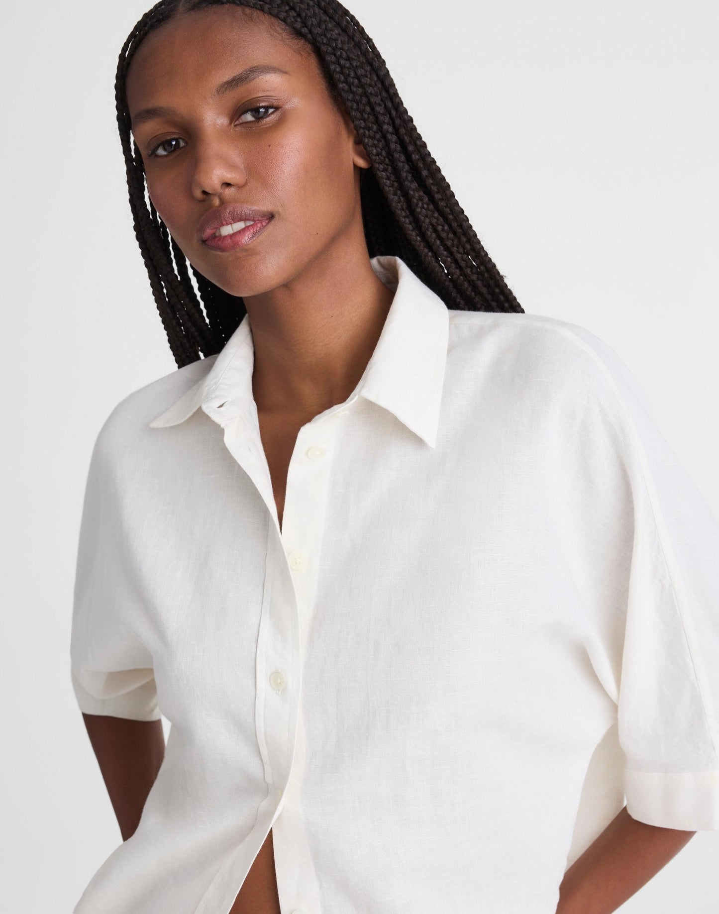 Madewell Relaxed Pleat-Sleeve Button-Up Shirt in Cotton-Linen Blend